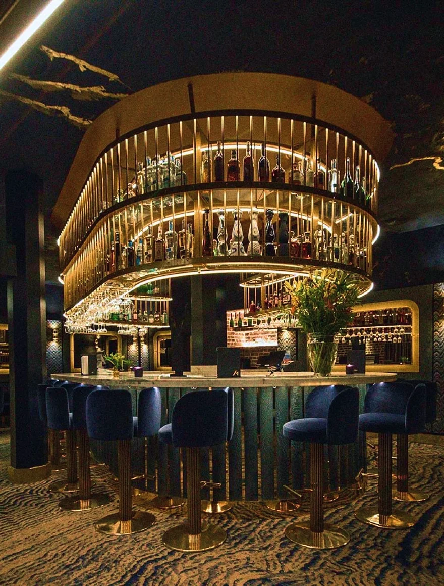 Image representing Restaurants and Bars